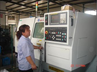 Beijing Cheng-cheng Weiye Ultrasonic Science &amp; Technology Co.,Ltd สายการผลิตของโรงงาน